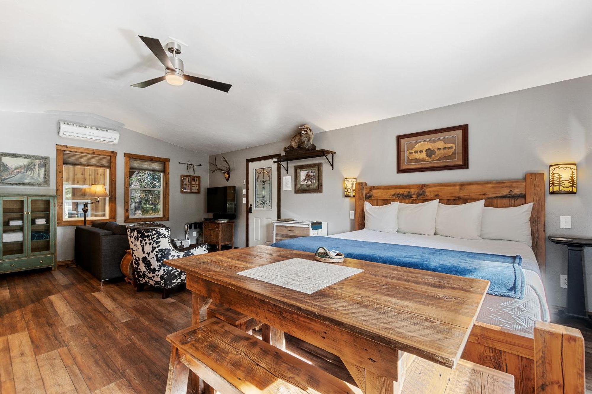 Fort Williamson Glacier Vacation Rentals Columbia Falls Exteriör bild