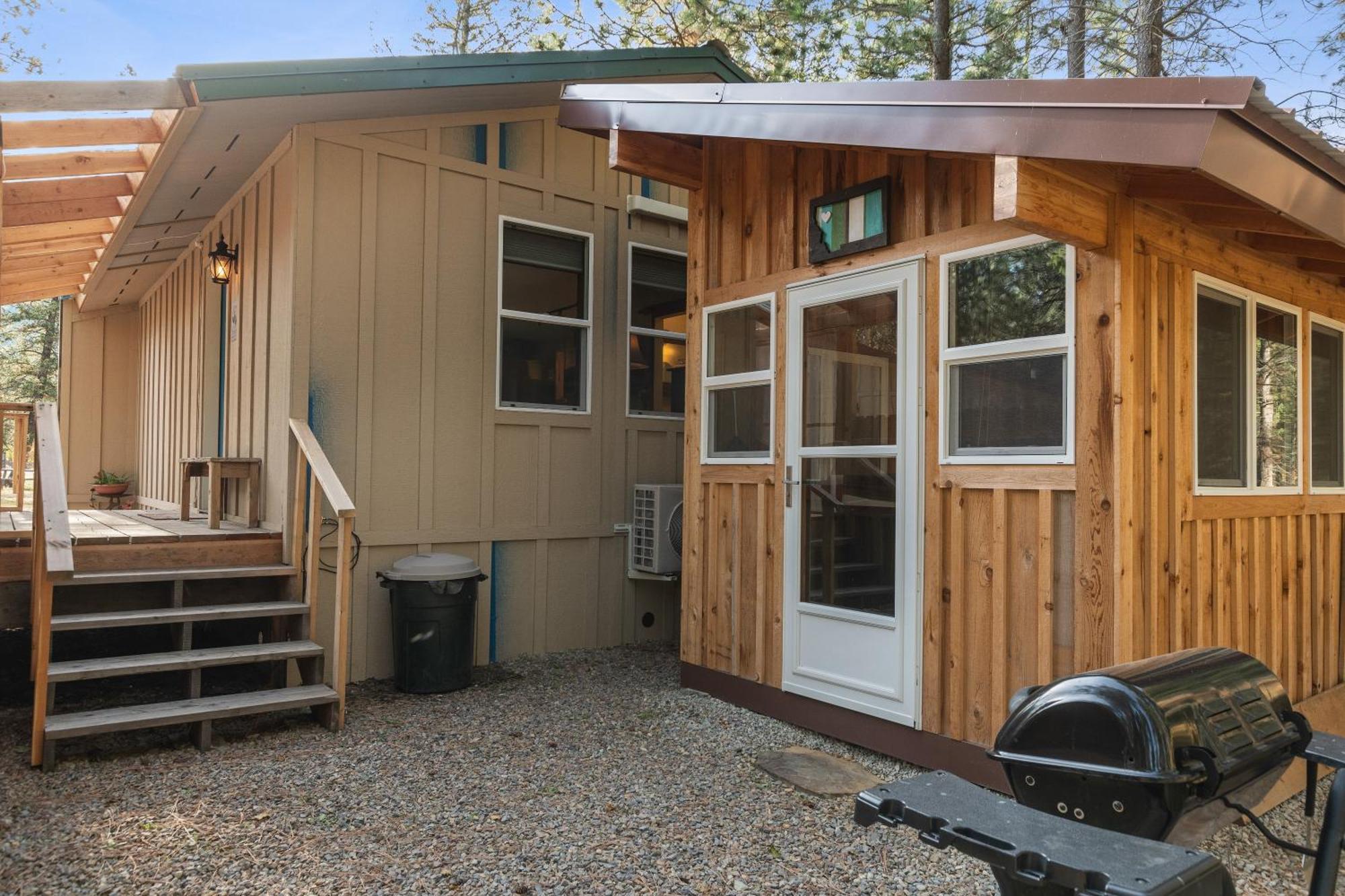 Fort Williamson Glacier Vacation Rentals Columbia Falls Exteriör bild