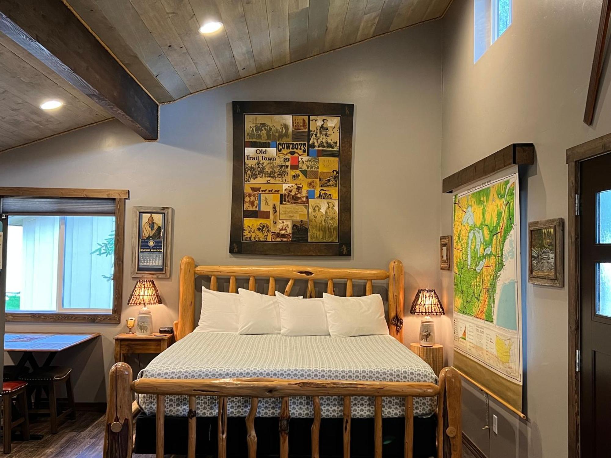 Fort Williamson Glacier Vacation Rentals Columbia Falls Exteriör bild
